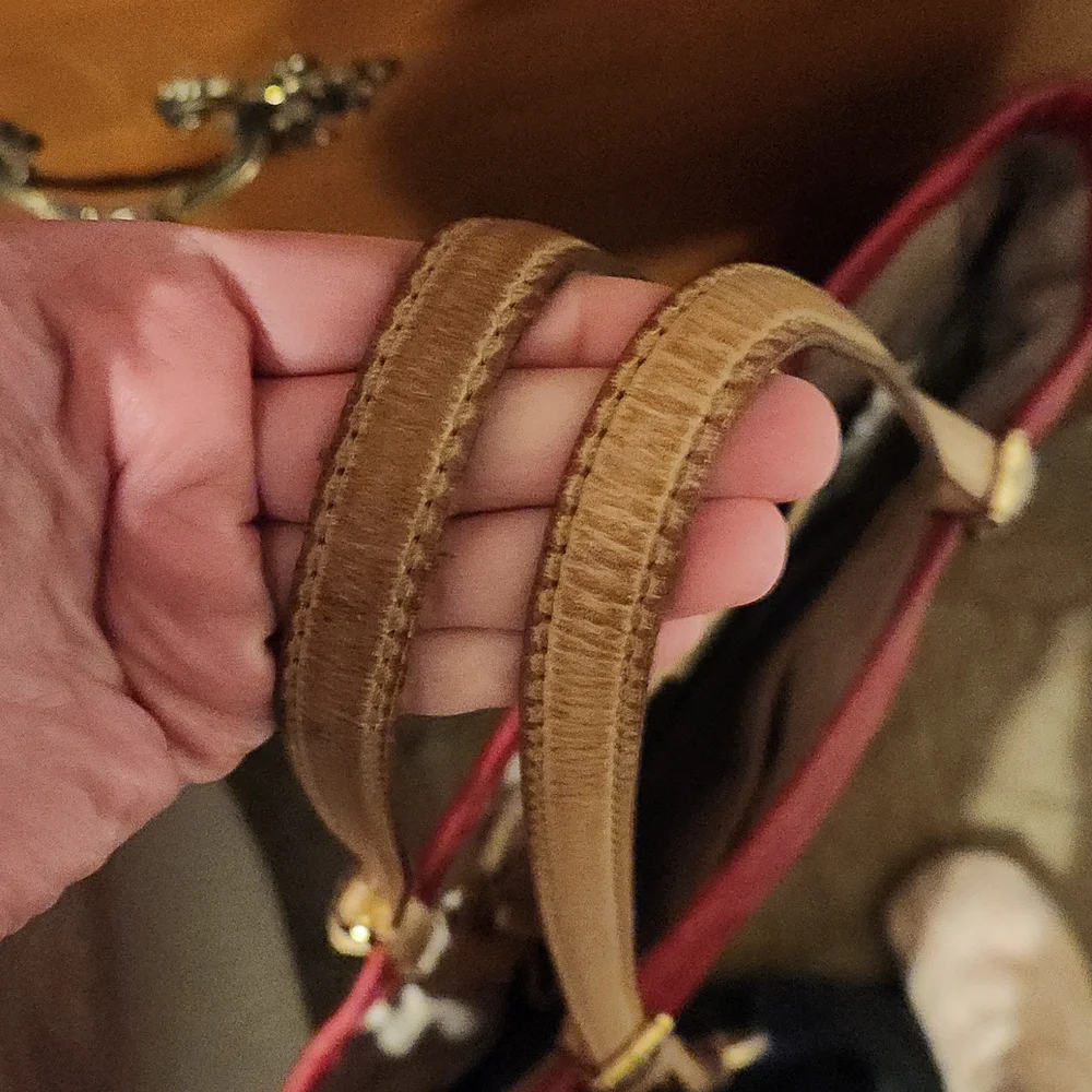 MICHAEL KORS JET SET PEBBLE LEATHER TOTE BAG